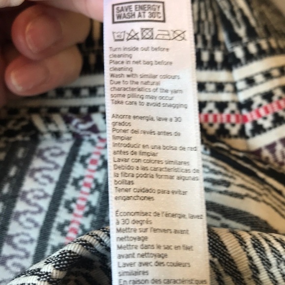 Topshop Tribal Print Ruffled Mini Skirt 4 EUC - Picture 11 of 11